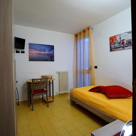 Aretè Apartments Lecce Esterno foto